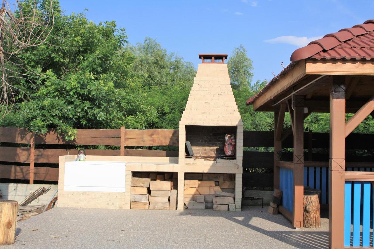 Camere De Inchiriat Băltenii de Sus Esterno foto