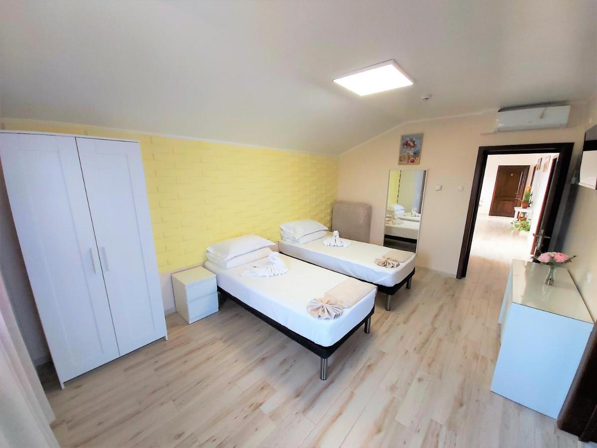Camere De Inchiriat Băltenii de Sus Esterno foto