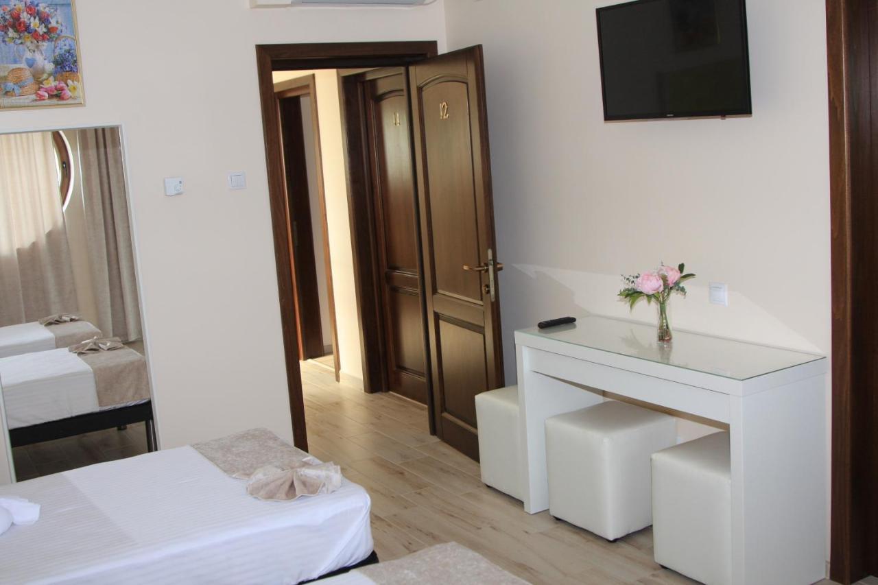 Camere De Inchiriat Băltenii de Sus Esterno foto