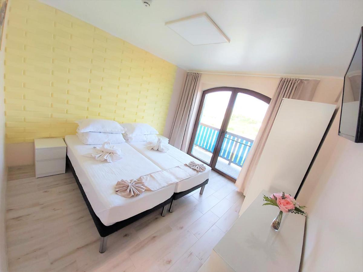 Camere De Inchiriat Băltenii de Sus Esterno foto