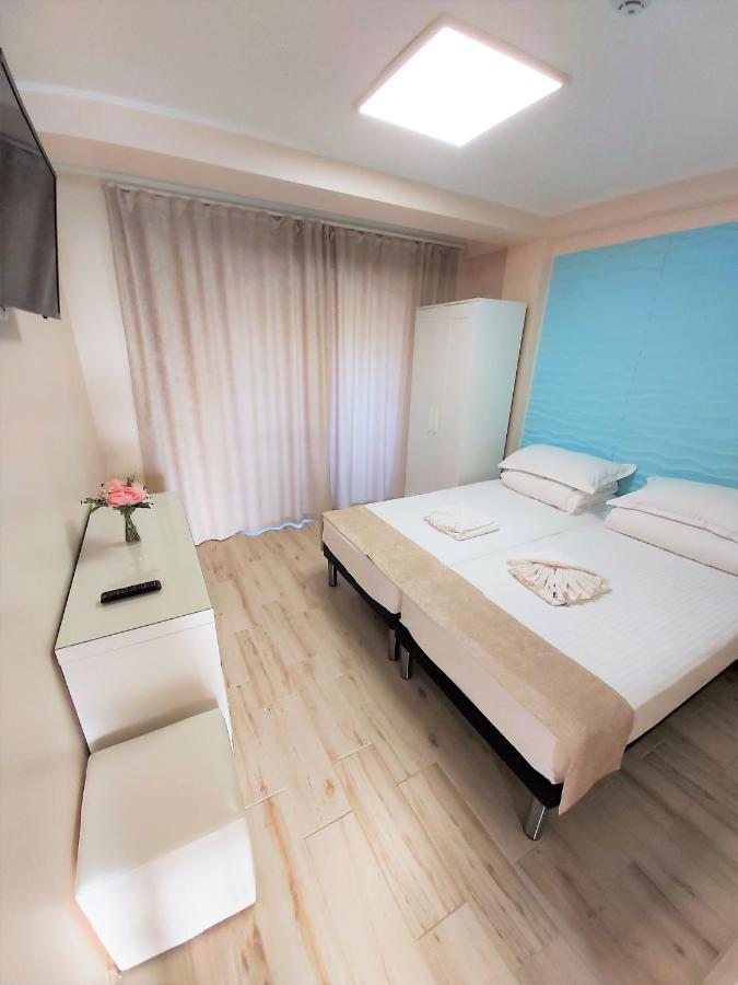 Camere De Inchiriat Băltenii de Sus Esterno foto